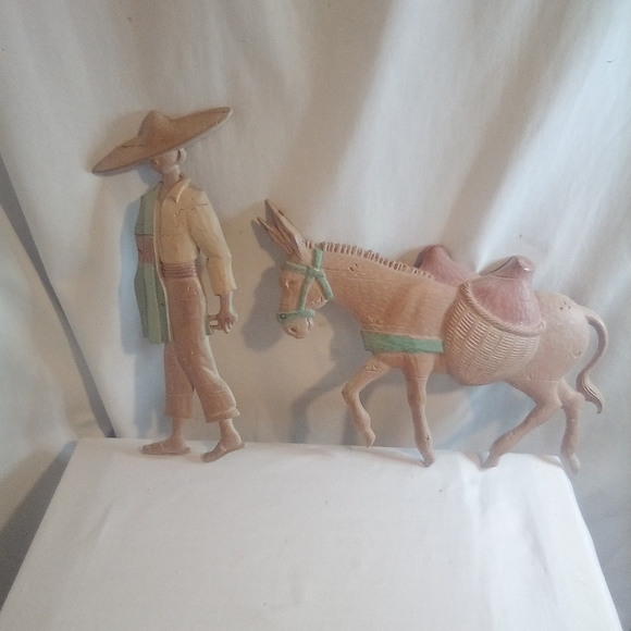 VINTAGE MEXICAN MAN AND BURRO DONKEY CAST METAL WALL ART HANGING MINT MARKED - Picture 1 of 12